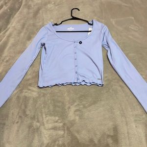 blue hollister baby tee